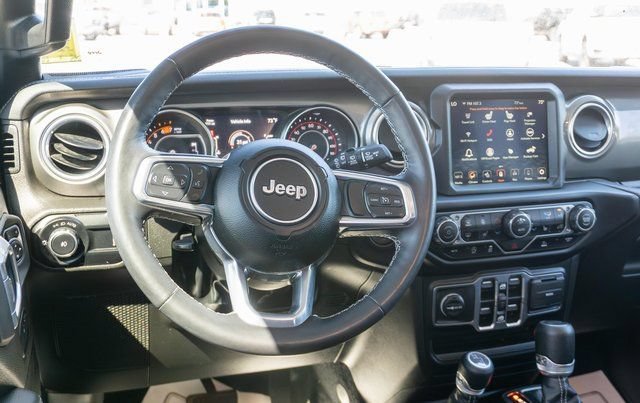 Used 2023 Jeep Wrangler Unlimited Sahara w/ Cold Weather Group AWD/4WD image 14