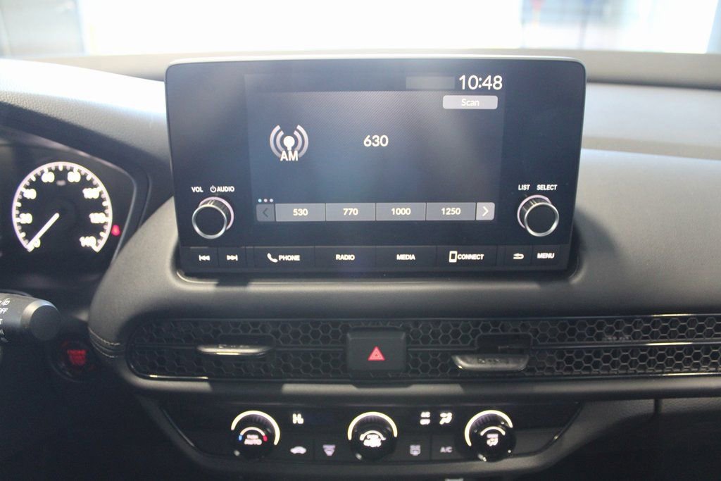 Used 2023 Honda HR-V LX image 34