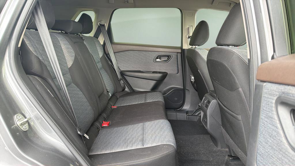 Certified 2023 Nissan Rogue SV AWD/4WD image 14