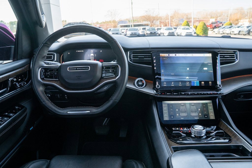 Used 2023 Jeep Grand Wagoneer 4WD image 7