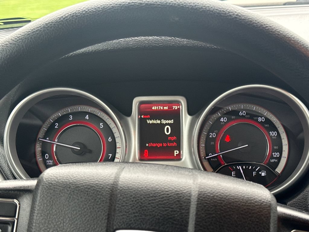 Used 2020 Dodge Journey SE w/ Blacktop Package FWD image 14
