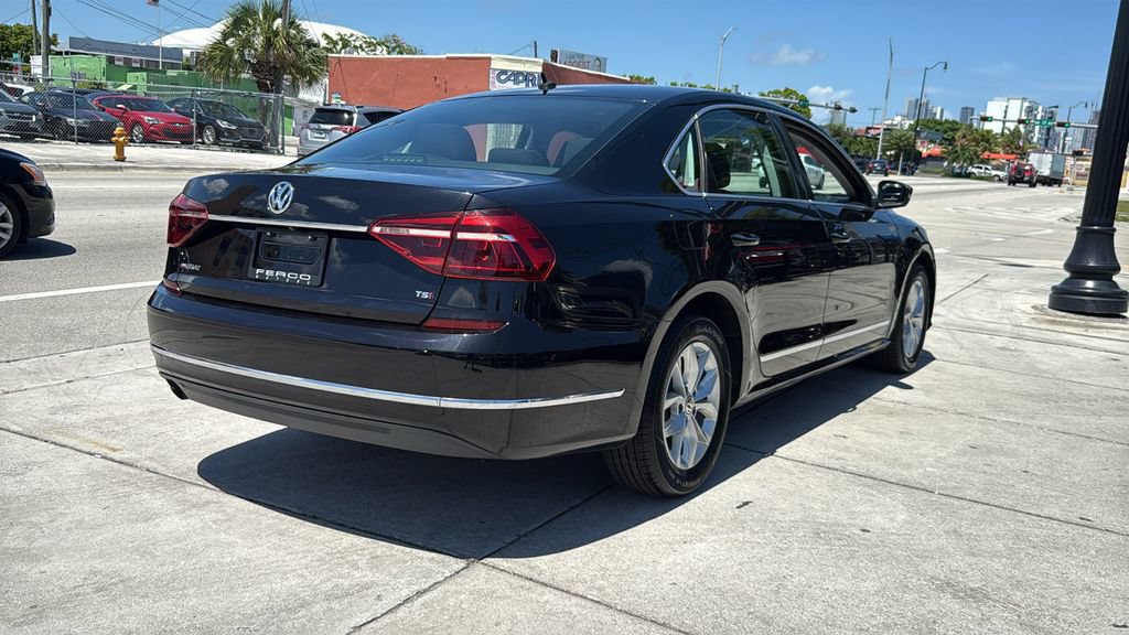 Used 2017 Volkswagen Passat 1.8T S FWD image 14