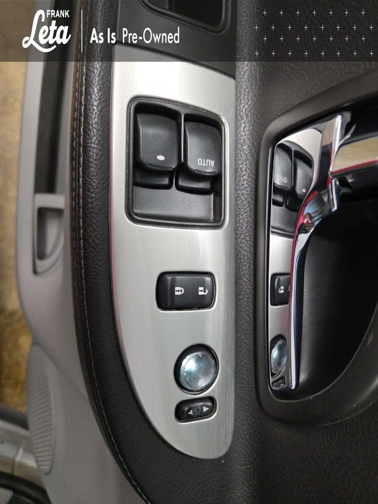 Used 2005 Pontiac Montana SV6 w/ Premium Convenience Package image 23