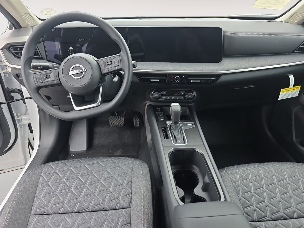 New 2026 Nissan Kicks SV w/ SV Premium Package AWD/4WD image 10