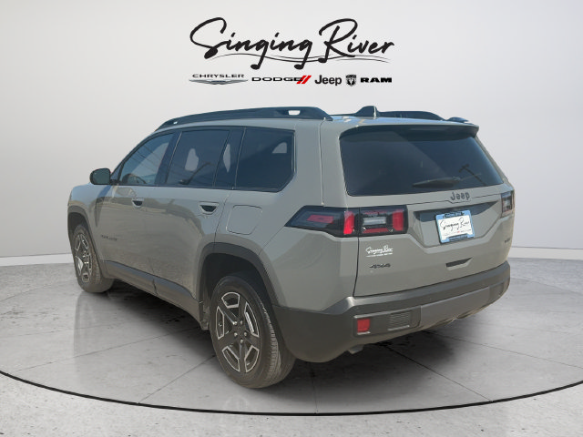 Used 2026 Jeep Cherokee Laredo AWD/4WD image 5