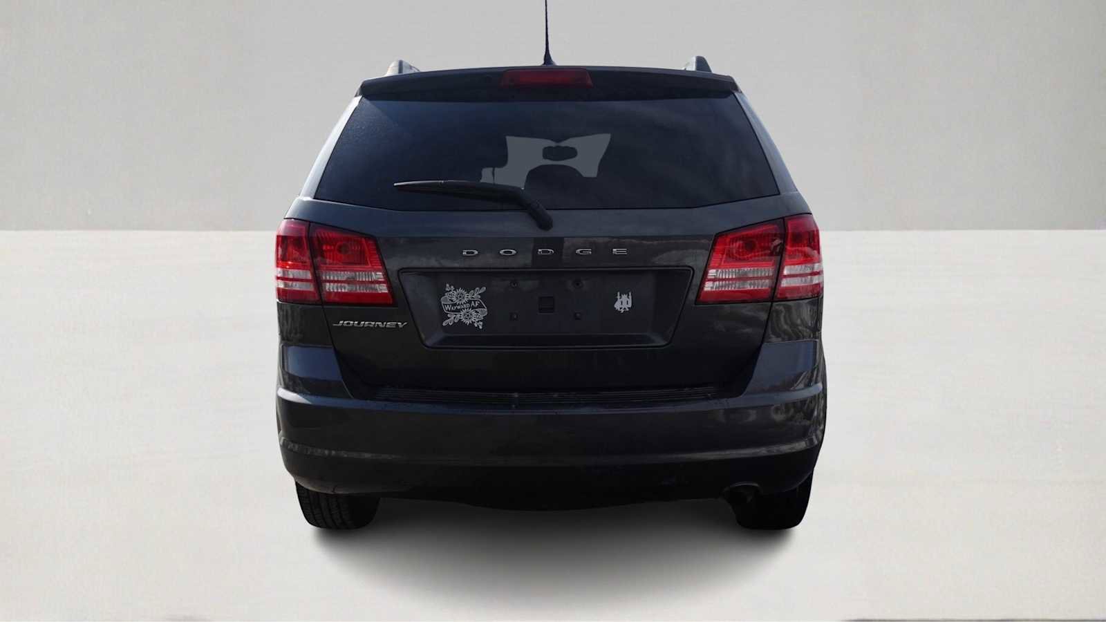 Used 2017 Dodge Journey SE w/ Flexible Seating Group image 6