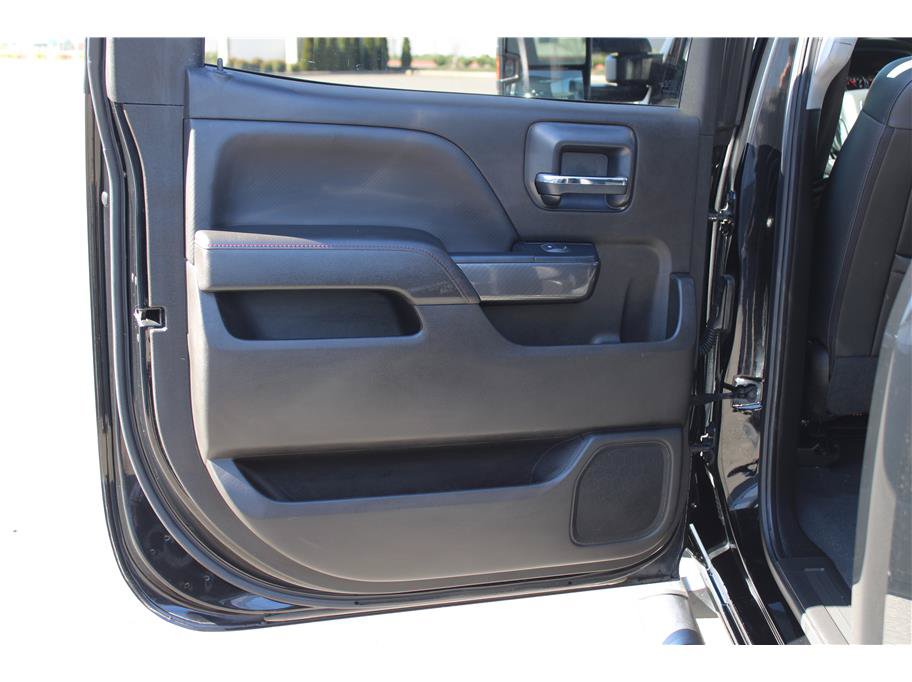 Used 2019 GMC Sierra 3500 SLT w/ All-Terrain HD Package AWD/4WD image 11