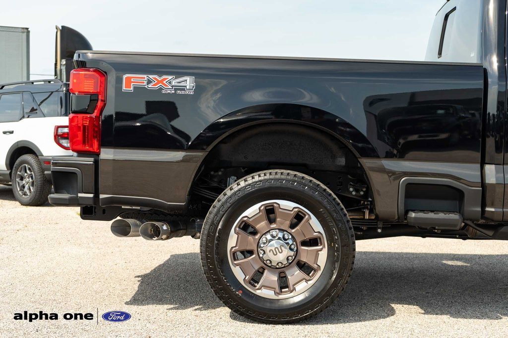 Used 2025 Ford F250 King Ranch image 7