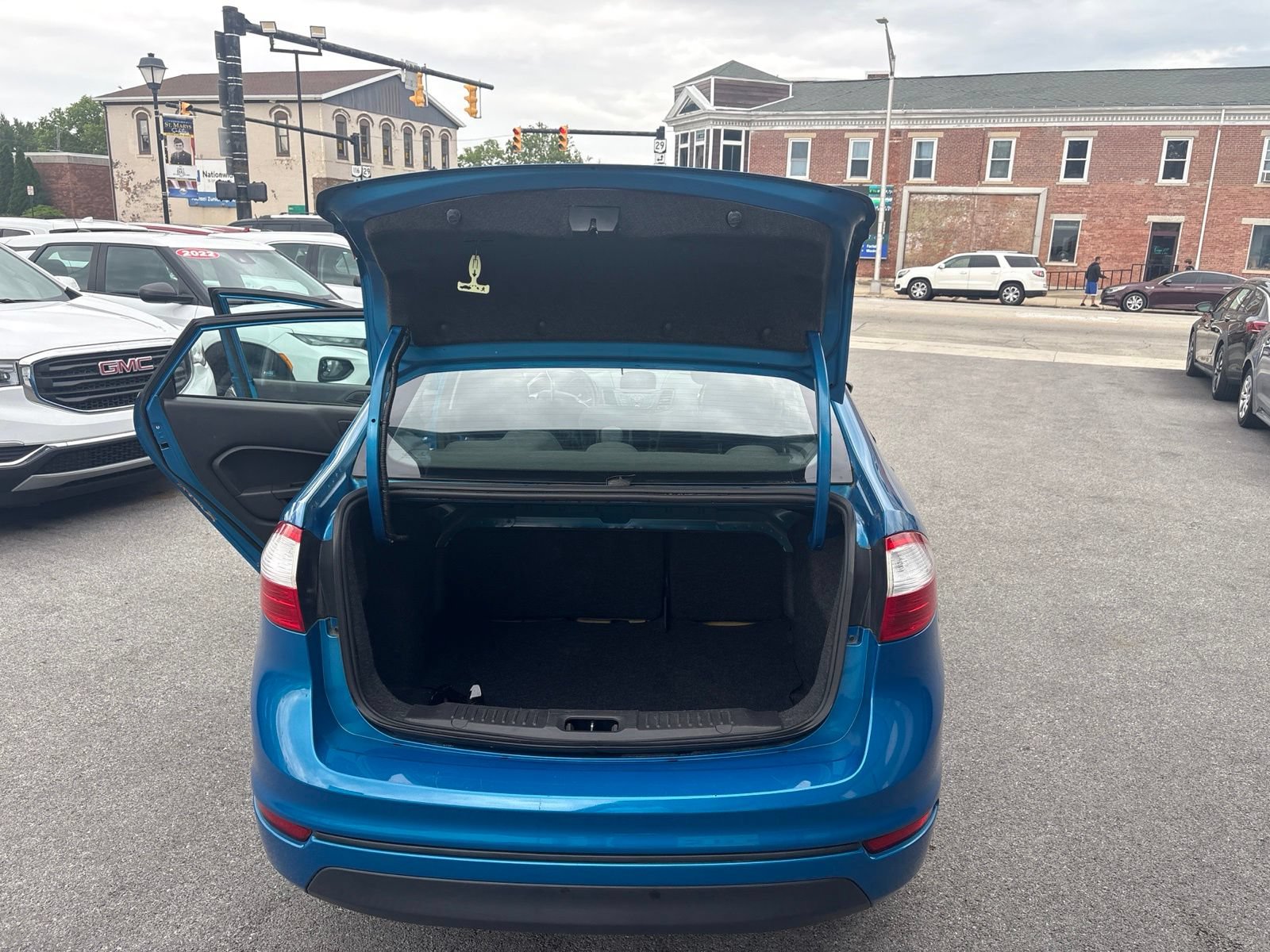 Used 2017 Ford Fiesta SE FWD image 13