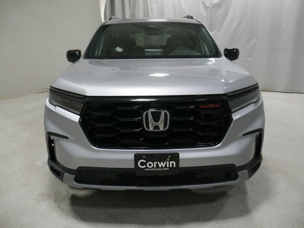 New 2025 Honda Pilot TrailSport video 2