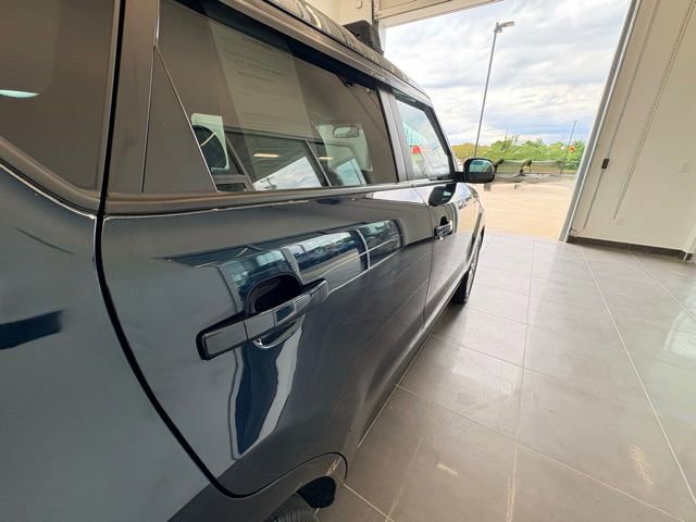 Used 2019 Kia Soul + FWD image 14