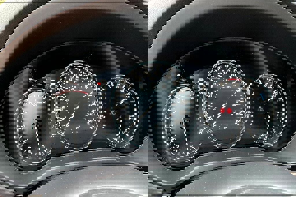 Used 2025 MAZDA CX-5 Signature image 24