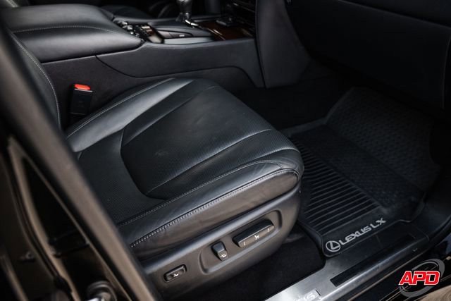 Used 2021 Lexus LX 570 4WD w/ Luxury Package image 75