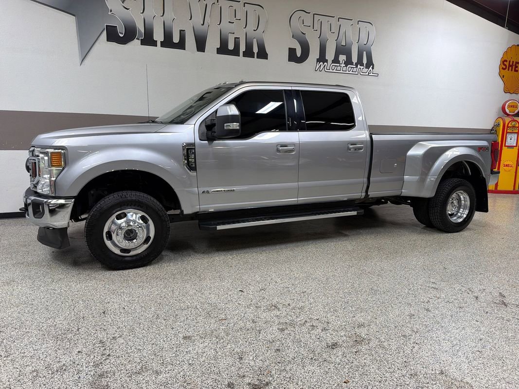 Used 2021 Ford F350 Lariat w/ Lariat Value Package AWD/4WD image 4