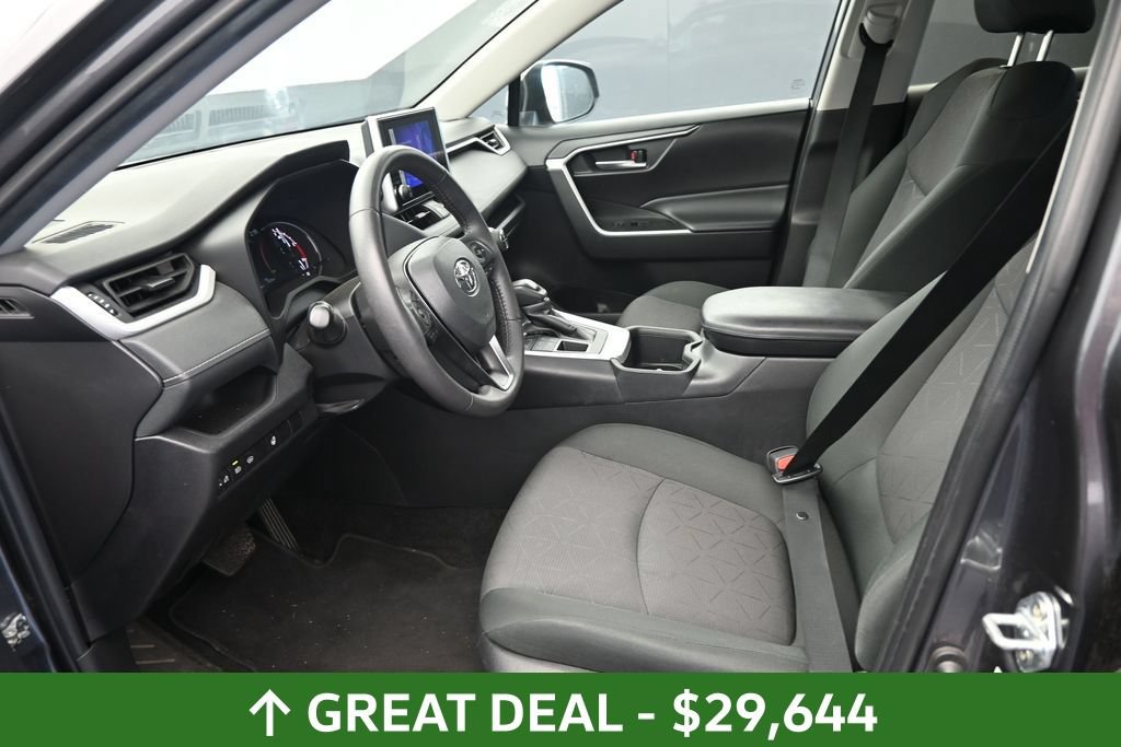 Used 2024 Toyota RAV4 XLE w/ Weather Package AWD/4WD image 17