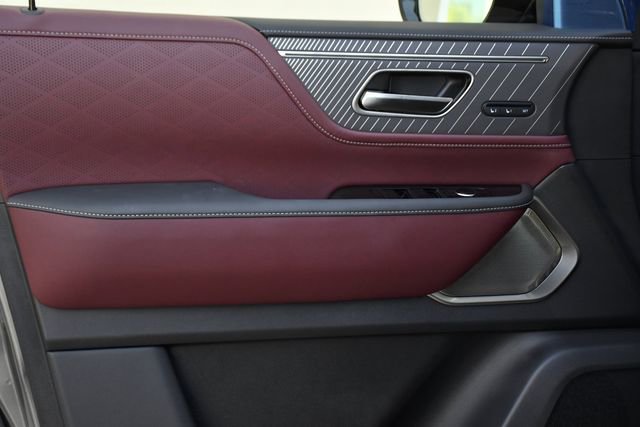 New 2026 INFINITI QX80 Autograph w/ Premium Cargo Package image 25