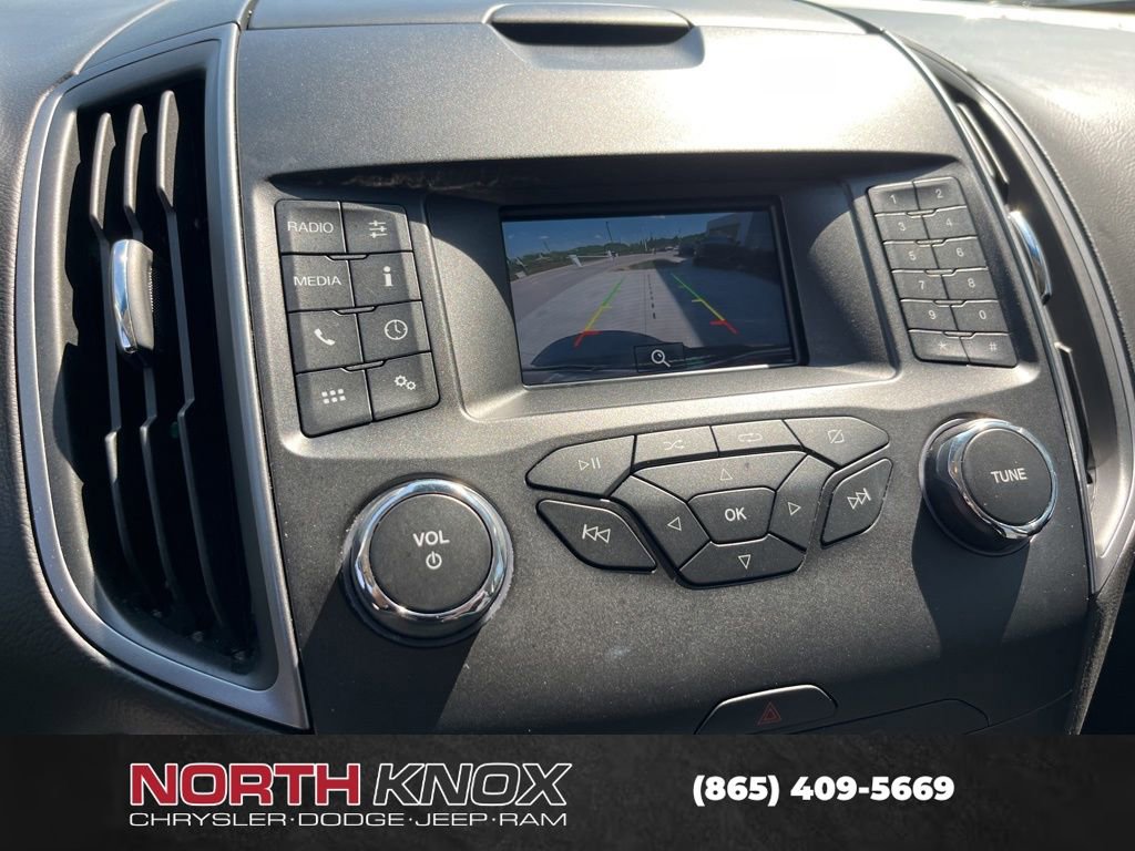 Used 2019 Ford Edge SE FWD image 9