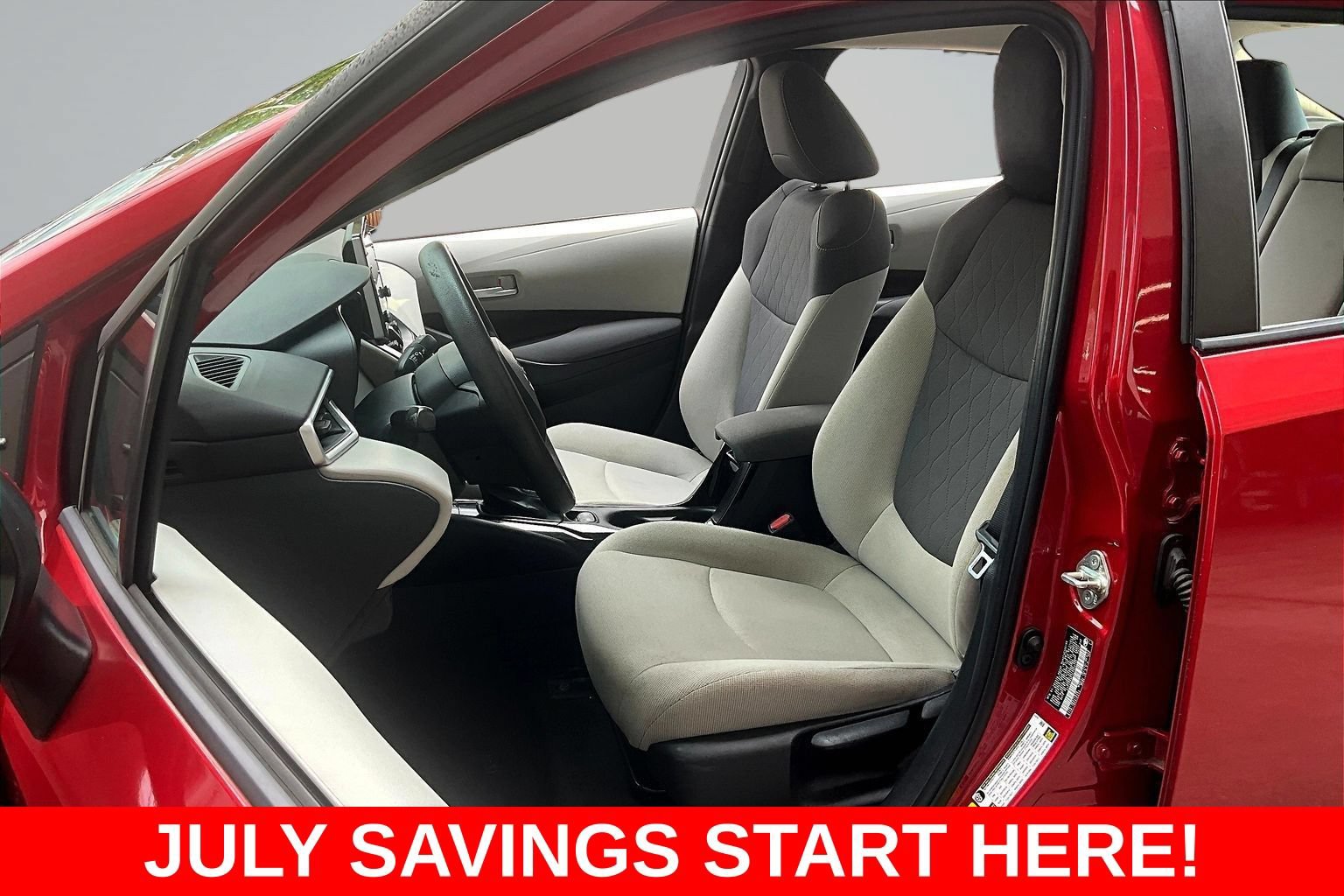 Used 2020 Toyota Corolla LE FWD image 21