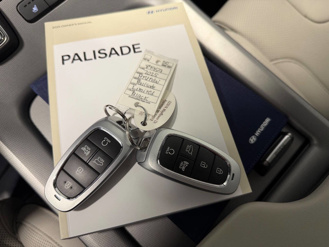 Used 2025 Hyundai Palisade Limited image 43