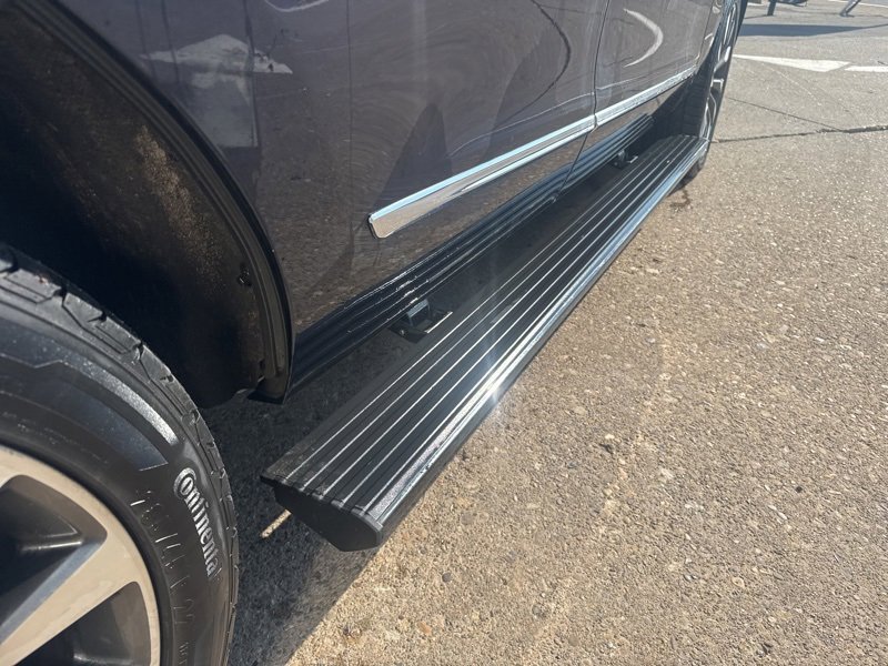 Used 2021 Lincoln Navigator Reserve w/ Luxury Package image 10