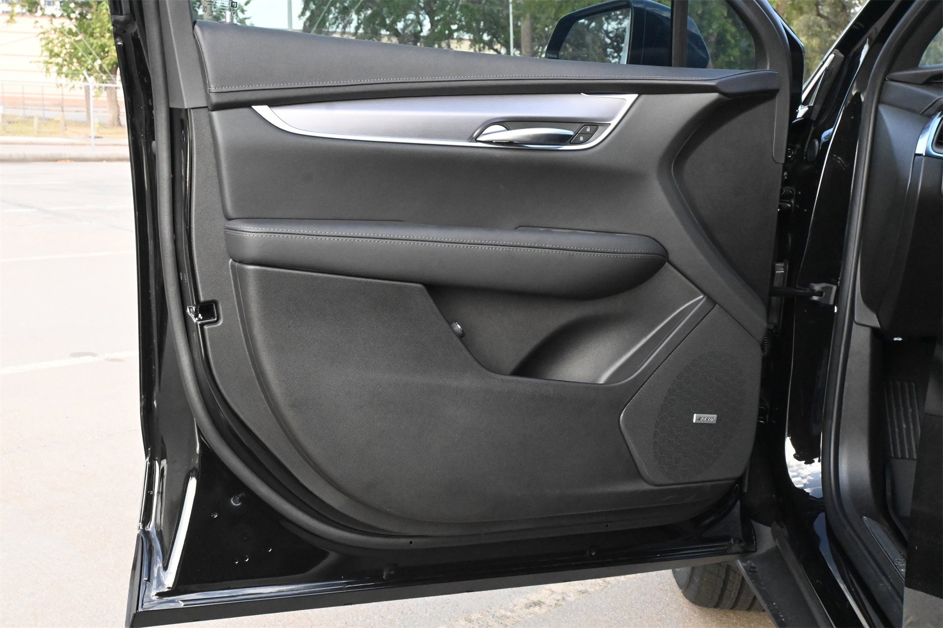 New 2026 Cadillac XT5 Luxury w/ LPO, Floor Liner Package image 19