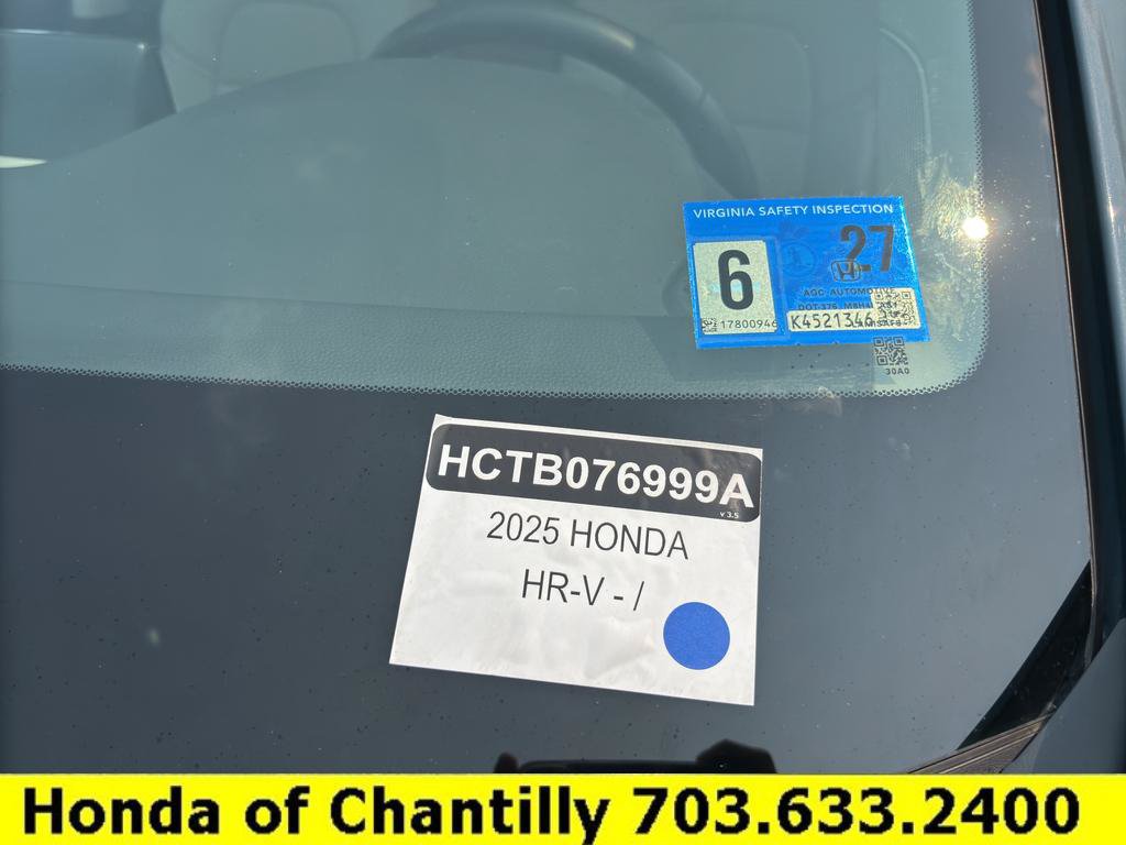 Certified 2025 Honda HR-V EX-L image 35