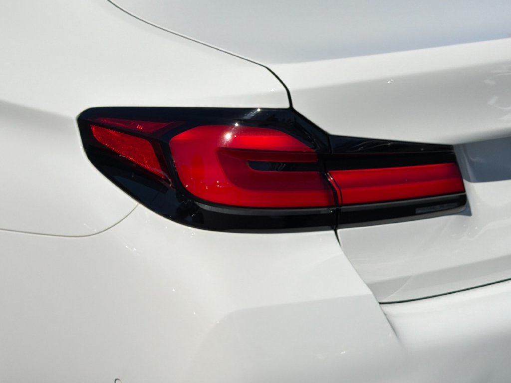 Used 2021 BMW 540i w/ Executive Package RWD image 26
