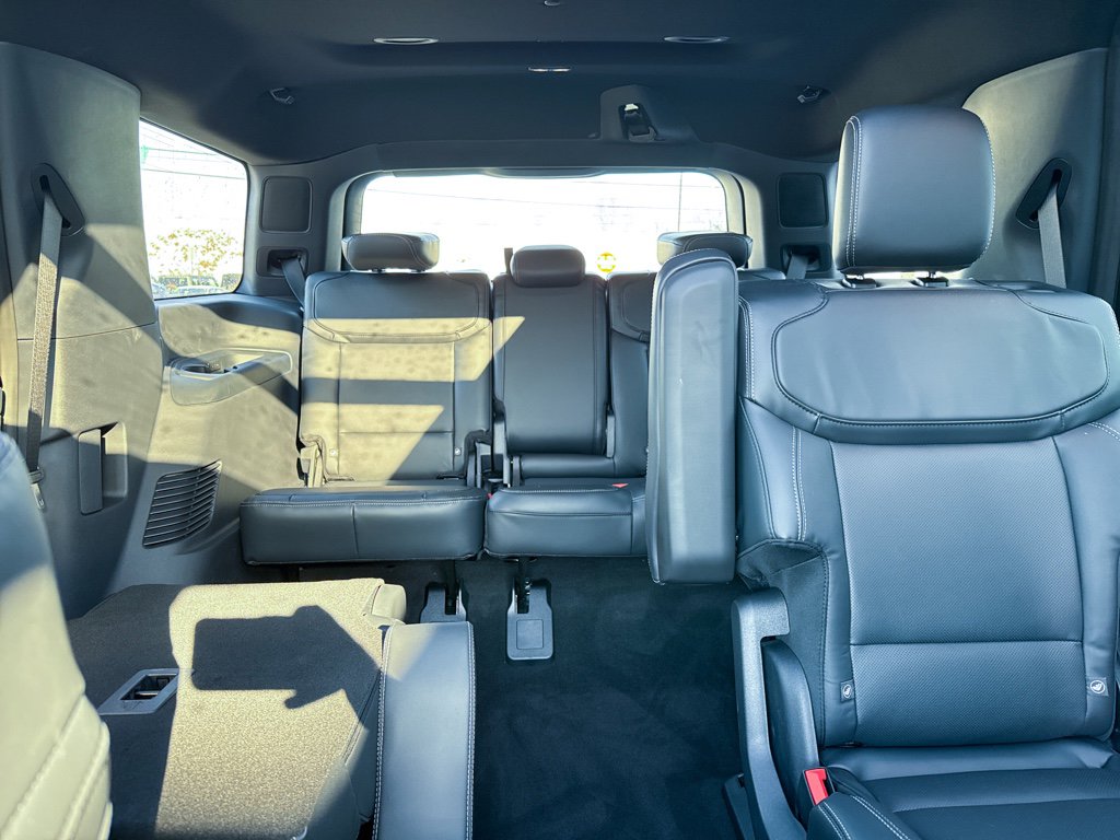 New 2026 Ford Expedition Platinum w/ Stealth Performance Package image 5