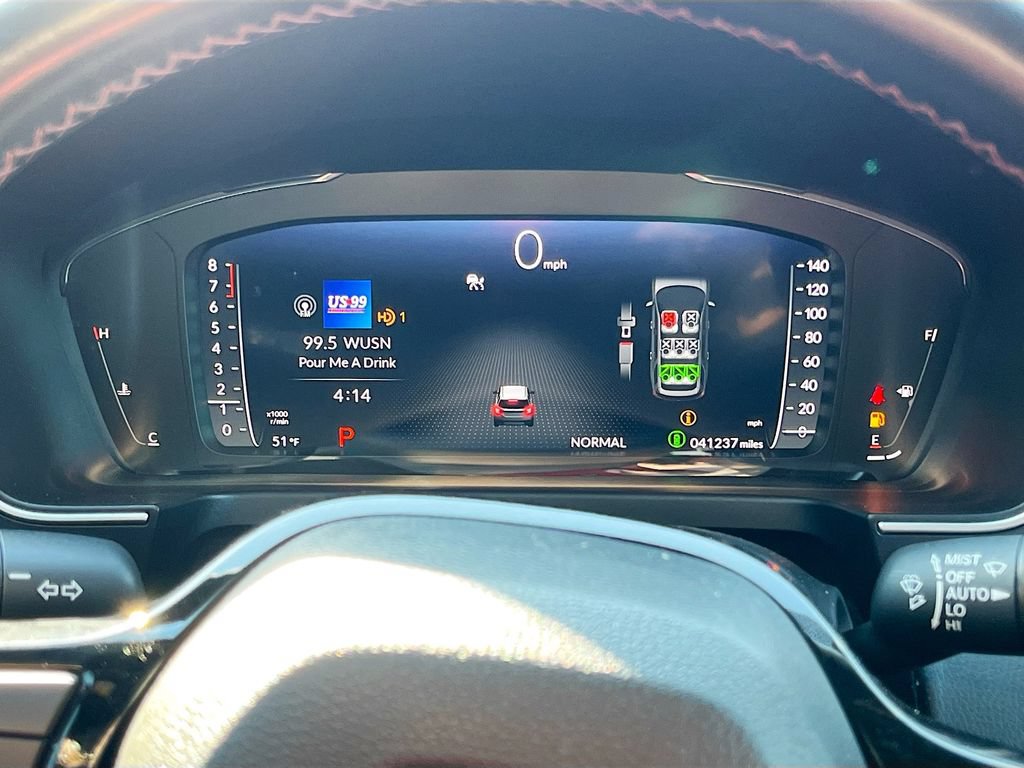 Used 2025 Honda Pilot Black Edition image 12