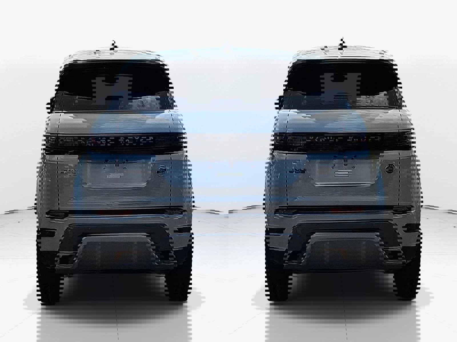 Used 2023 Land Rover Range Rover Evoque R-Dynamic SE image 4