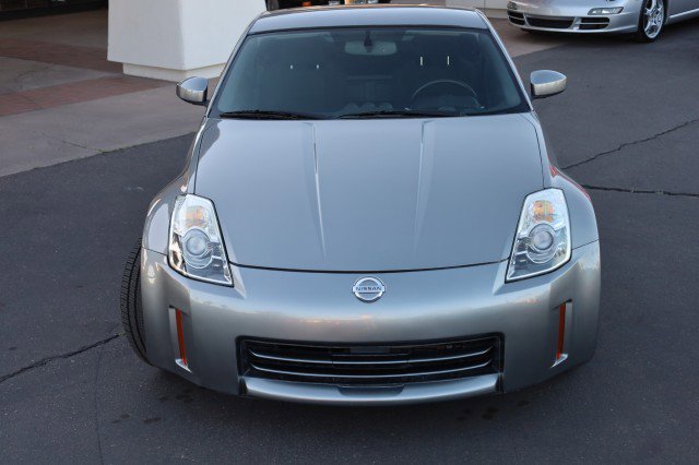 Used 2006 Nissan 350Z Enthusiast w/ (N93) Cargo Convenience Pkg image 8