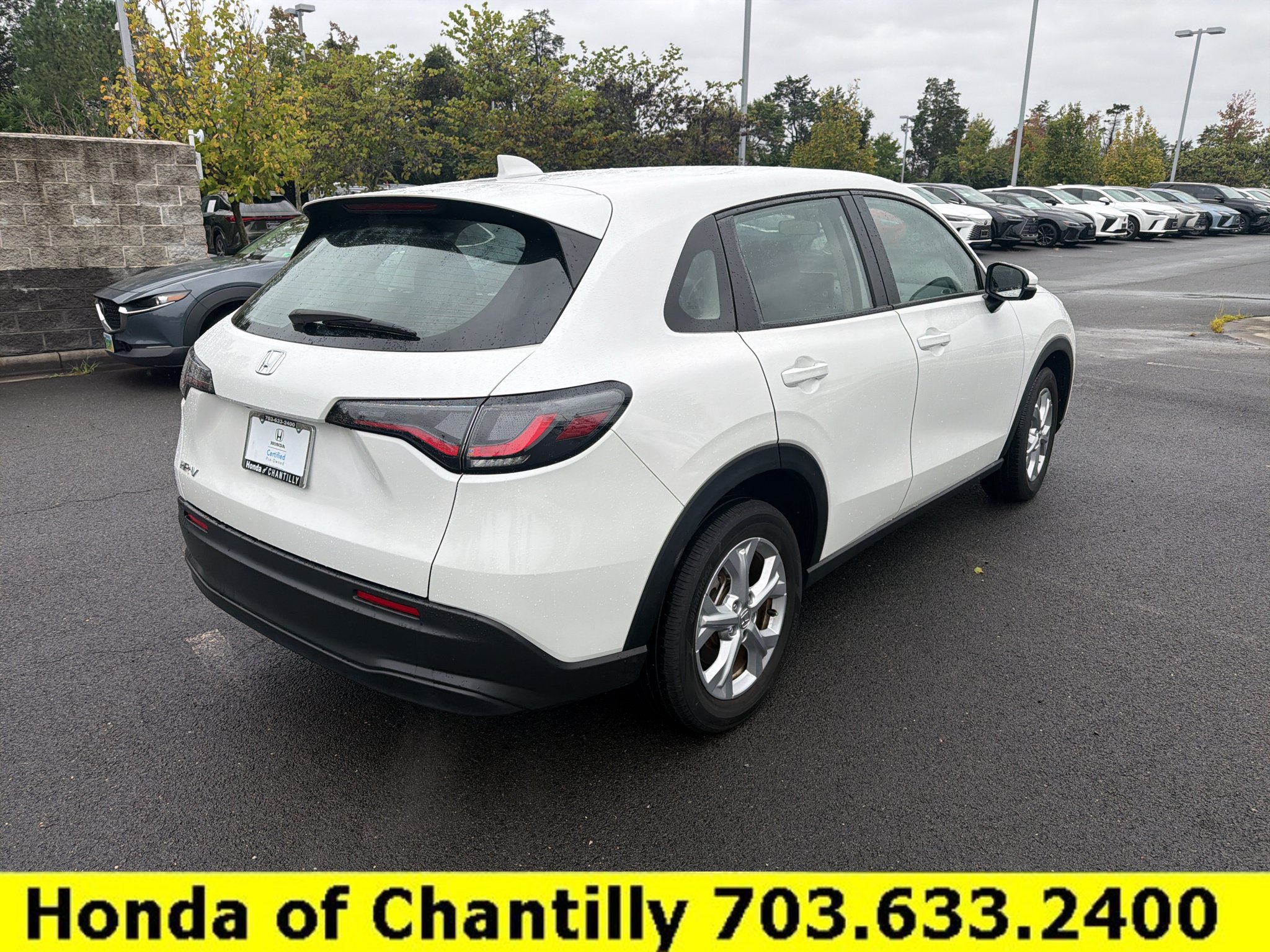 Used 2024 Honda HR-V LX image 7