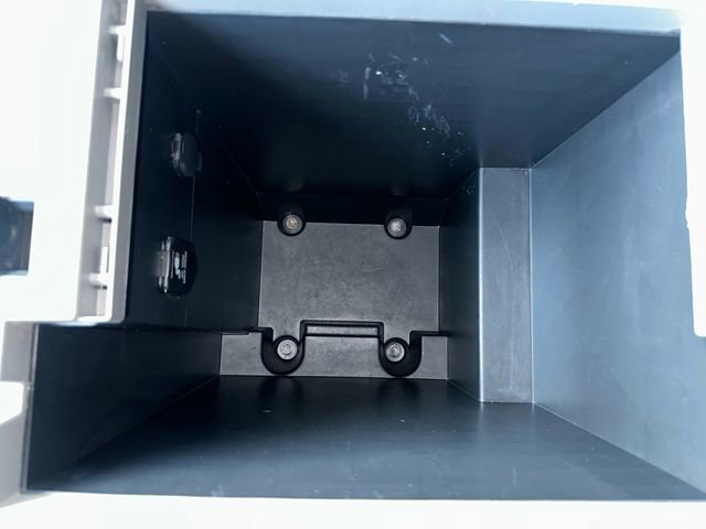 Used 2021 Nissan NV 2500 SV image 27