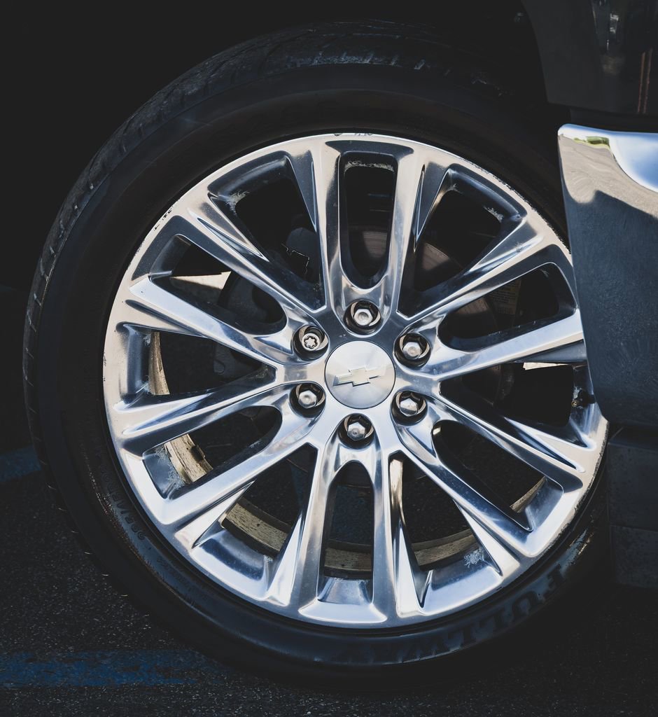 Used 2017 Chevrolet Silverado 1500 LS w/ LS Convenience Package AWD/4WD image 2