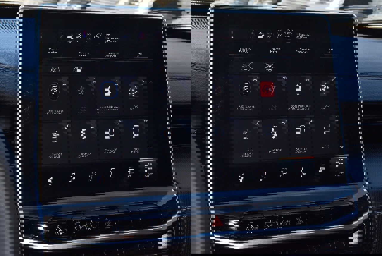 Used 2024 Jeep Compass Latitude w/ Altitude Special Edition image 27