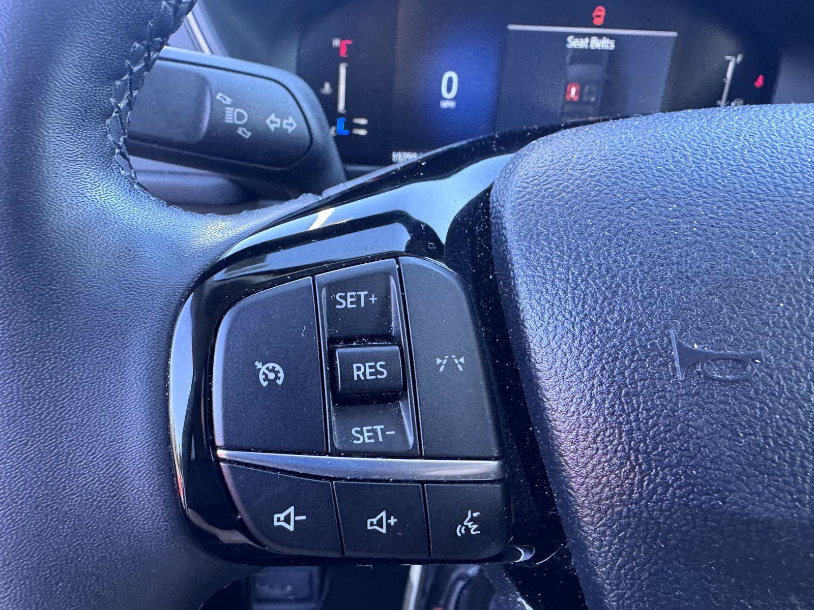 Used 2023 Ford Escape Active AWD/4WD image 14