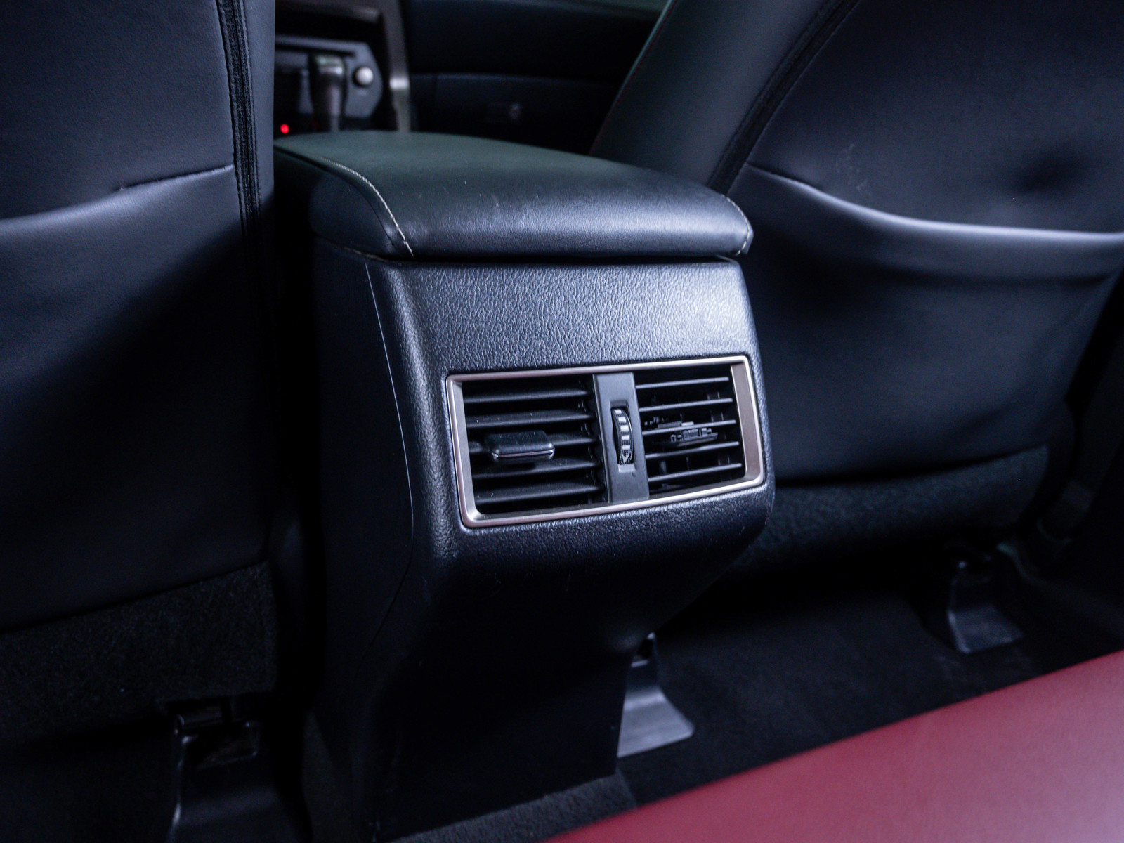 Used 2018 Lexus NX 300h AWD w/ Premium Package image 17