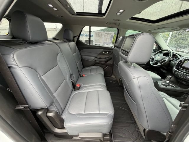 Certified 2019 Chevrolet Traverse LT w/ LT Premium Package AWD/4WD image 41