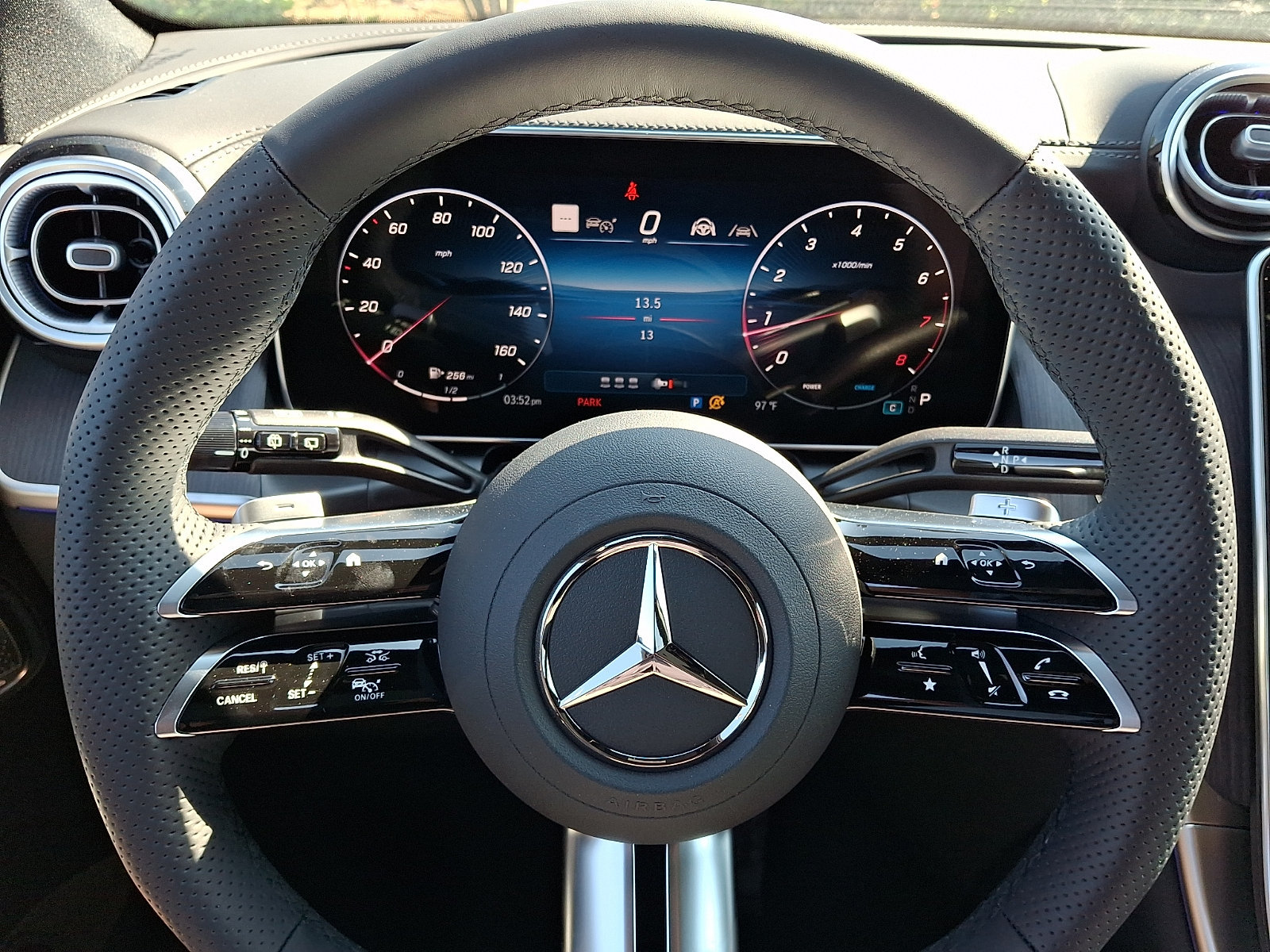 New 2026 Mercedes-Benz GLC 300 4MATIC image 14