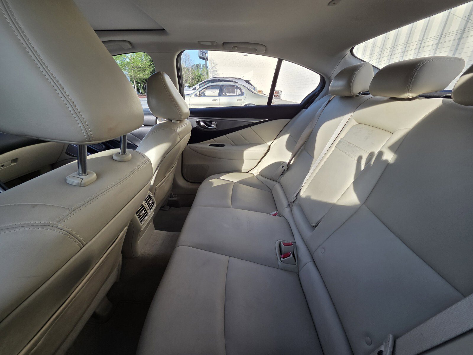 Used 2017 INFINITI Q50 3.0t Premium image 7