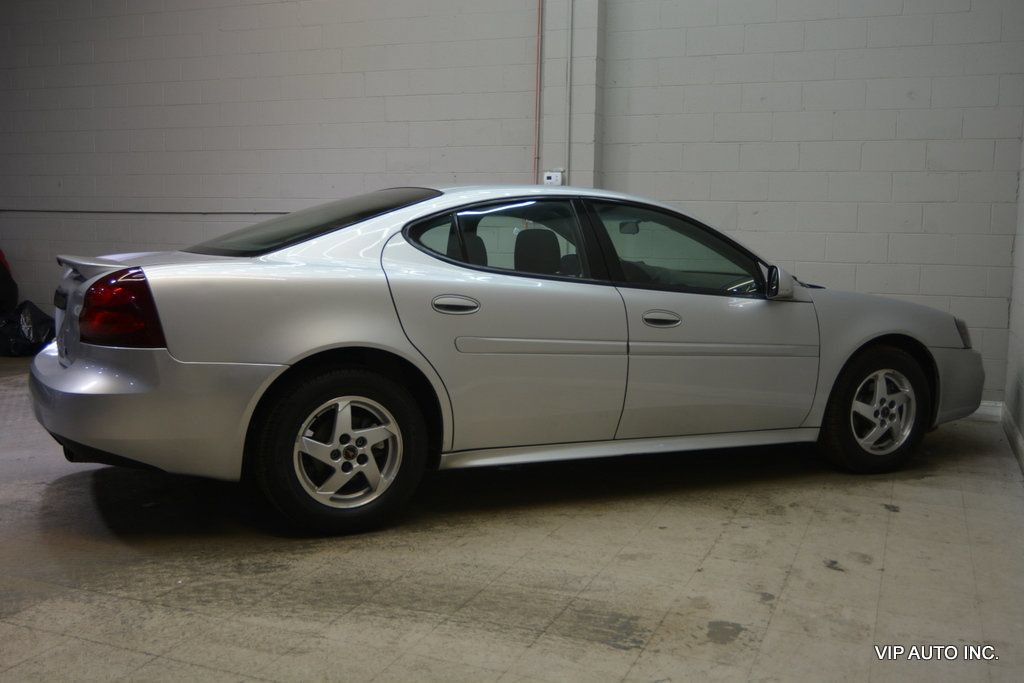 Used 2004 Pontiac Grand Prix GT w/ Drivers Package FWD image 32