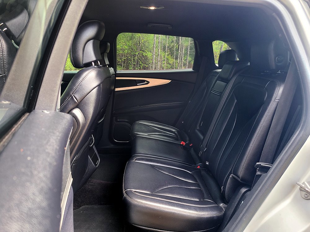 Used 2017 Lincoln MKX Premiere image 18