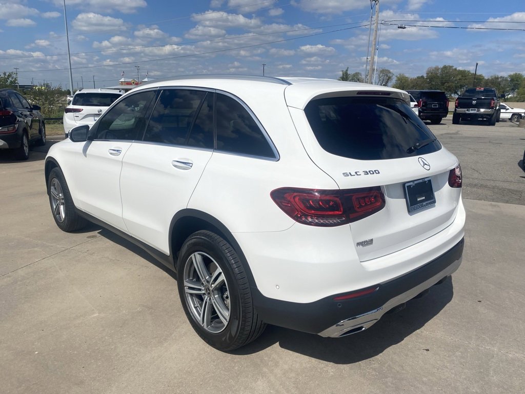 Used 2022 Mercedes-Benz GLC 300 image 3
