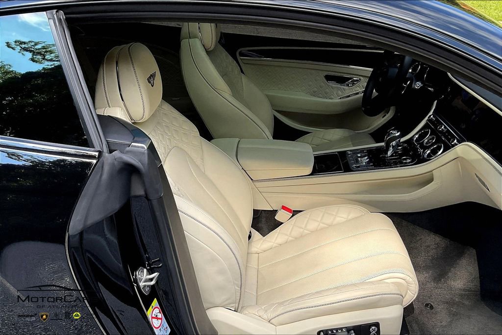 Used 2021 Bentley Continental GT image 8
