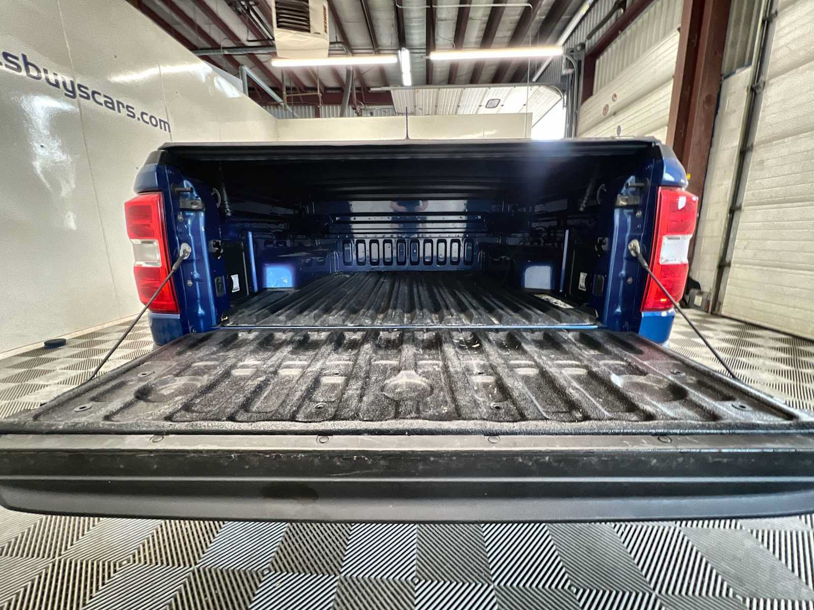 Used 2023 Ford Maverick XL FWD image 19