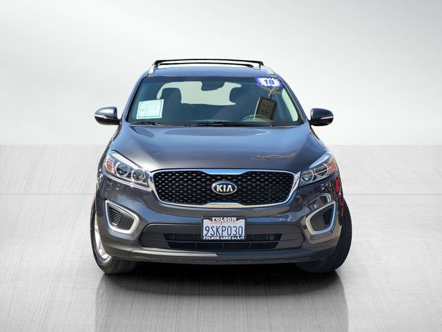 Used 2018 Kia Sorento FWD image 2