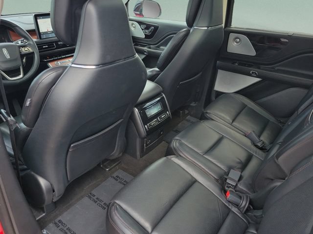 Used 2020 Lincoln Aviator Reserve w/ Equipment Group 202A AWD/4WD image 11