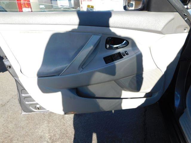 Used 2007 Toyota Camry CE FWD image 11