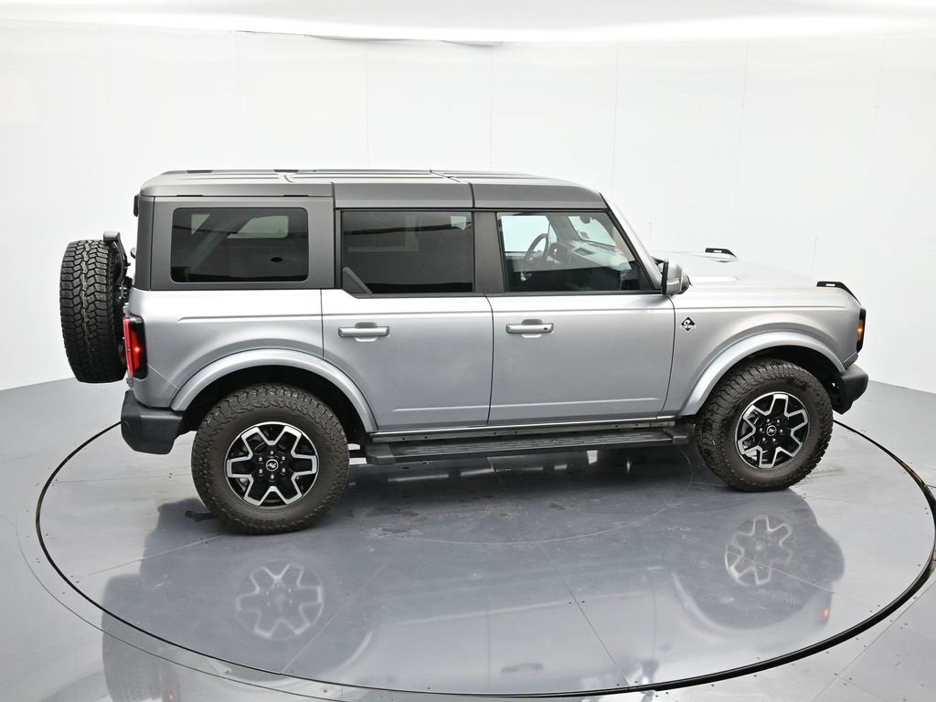 Used 2023 Ford Bronco Outer Banks image 30