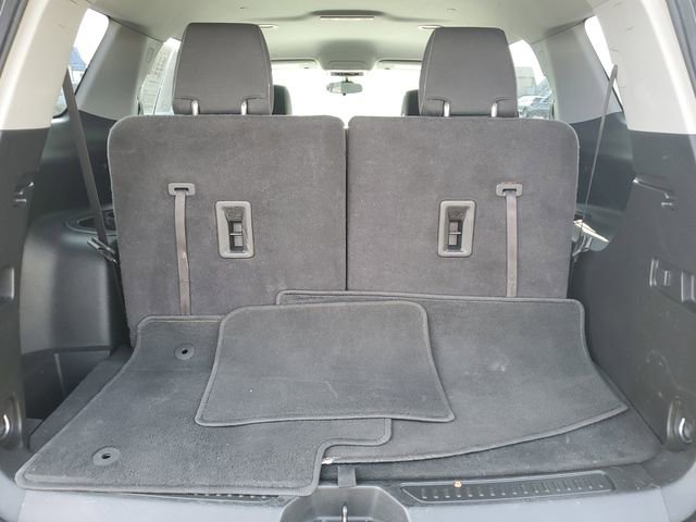 Used 2017 GMC Acadia SLE w/ Driver Alert Package I image 27